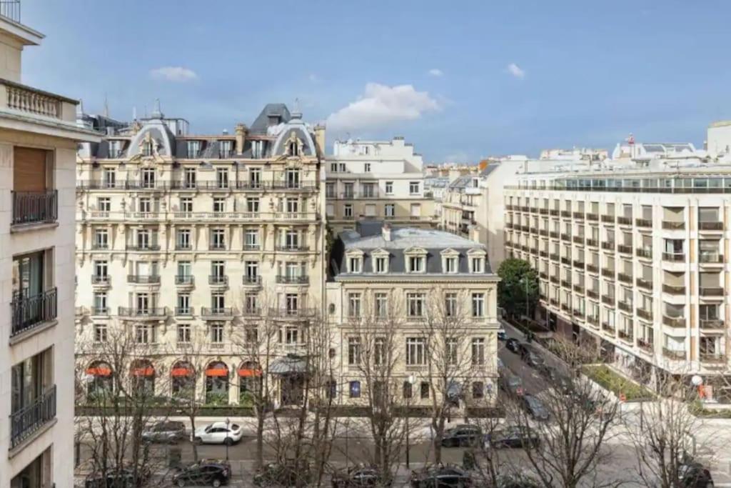 Avenue Montaigne Luxury Apartment 2Br 4P Párizs Kültér fotó