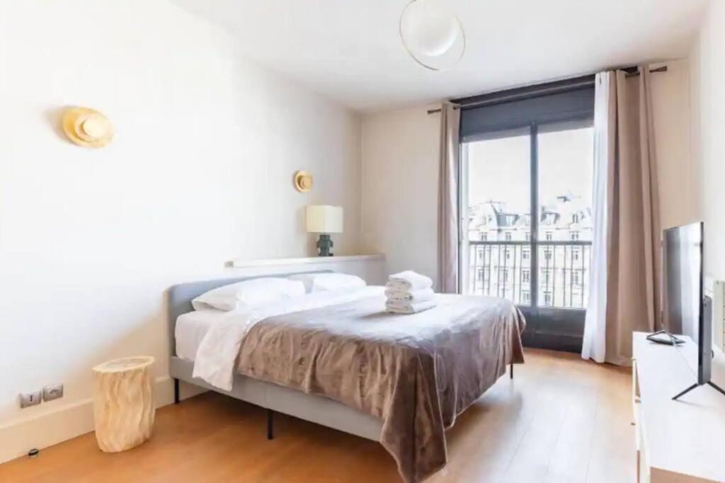 Avenue Montaigne Luxury Apartment 2Br 4P Párizs Kültér fotó